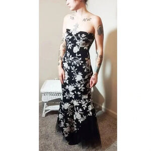 Vintage Y2K Jessica McClintock black/white Strapless Mermaid Tulle Gown size 4